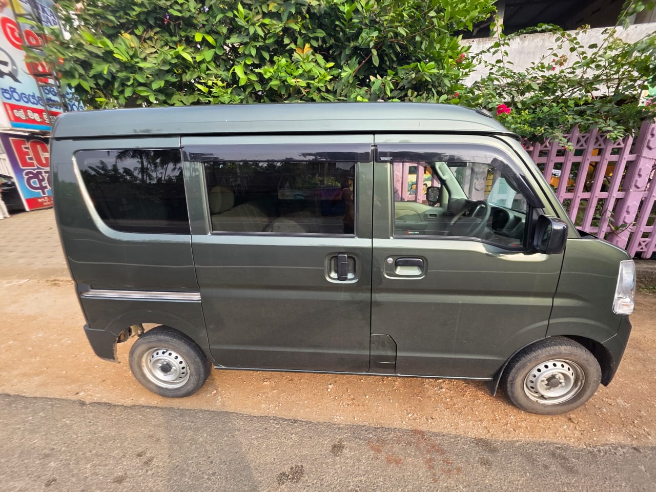 suzuki minivan